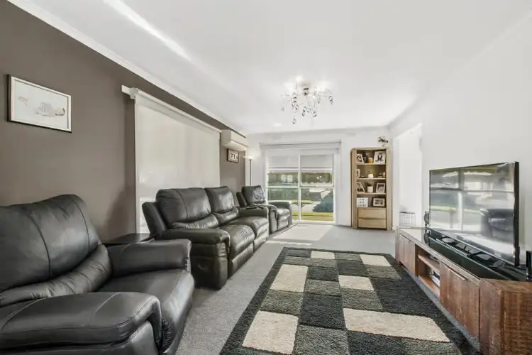 Second view of Homely house listing, 7 Yvonne Street, Wendouree VIC 3355