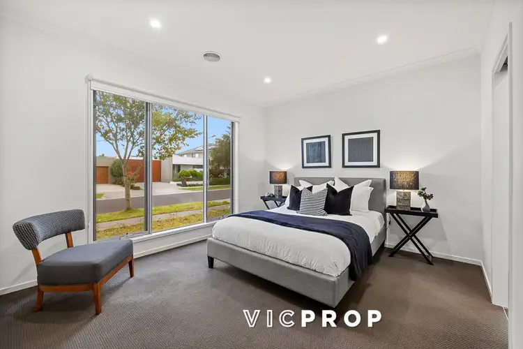 Second view of Homely house listing, 5 Opsum Way, Williams Landing VIC 3027