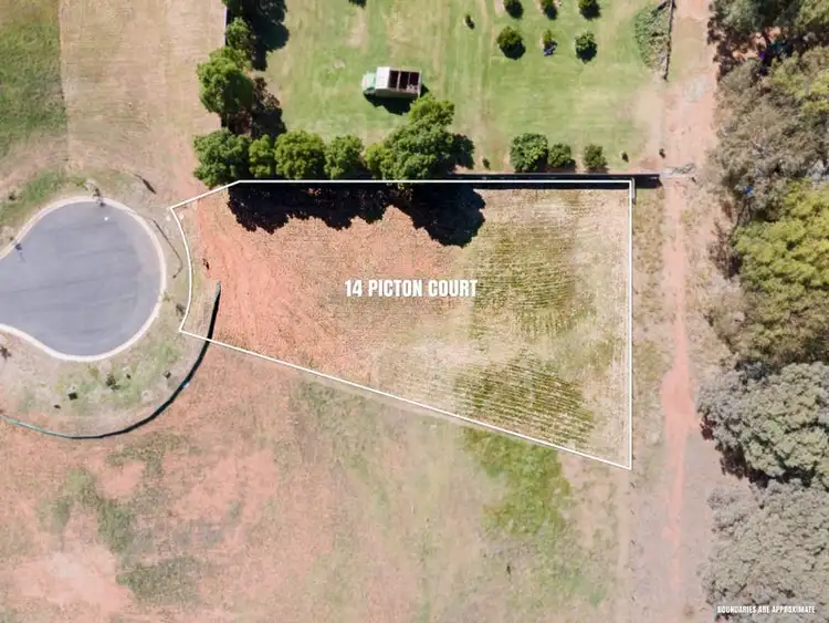 14 Picton Court, Thurgoona NSW 2640