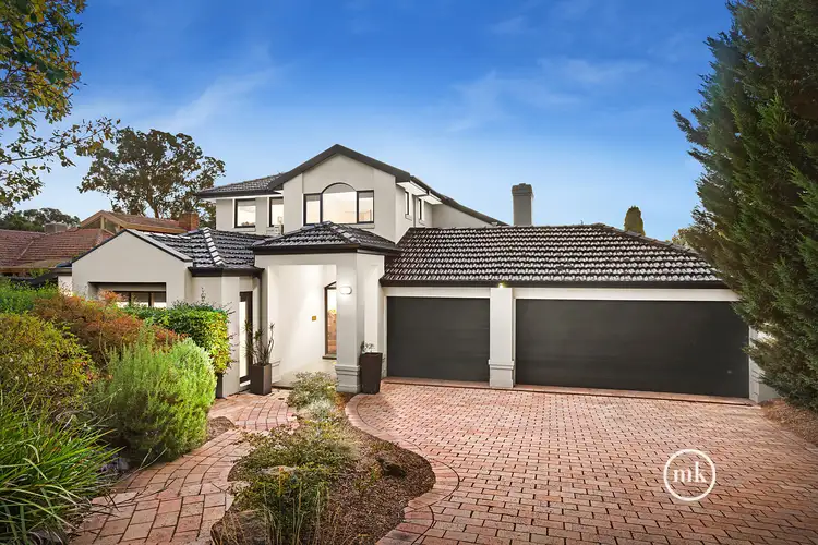 16 Delmuir Close, Eltham VIC 3095
