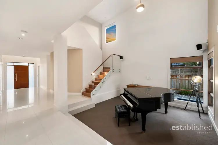 Fourth view of Homely house listing, 5 Sundowner Place, Sanctuary Lakes VIC 3030