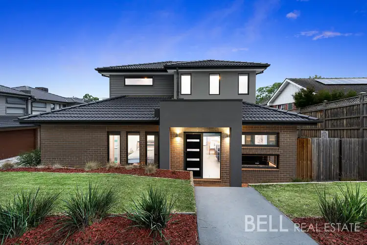 2 Scarlett Close, Kilsyth VIC 3137