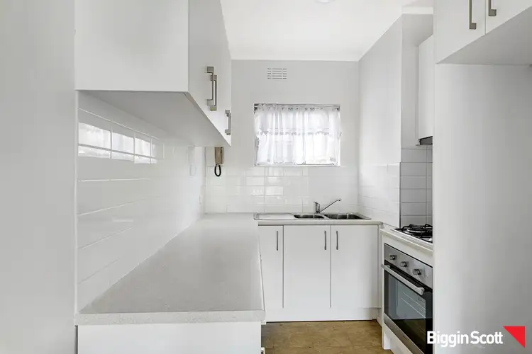 Fourth view of Homely apartment listing, 13/2 St Kinnord Street, Aberfeldie VIC 3040