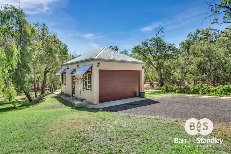 Second view of Homely house listing, 8 Mawson Court, Leschenault WA 6233