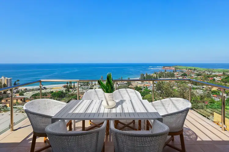 25 Edgecliffe Boulevard, Collaroy Plateau NSW 2097