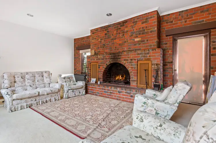 Sixth view of Homely house listing, 5 Kiata Court, Mount Eliza VIC 3930