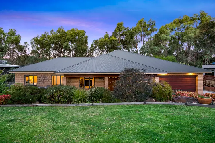 33 Dalton Street, Gisborne VIC 3437