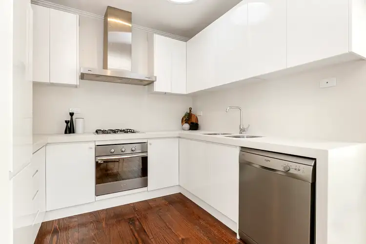 Third view of Homely apartment listing, 8/3 Railway Avenue, Brighton VIC 3186