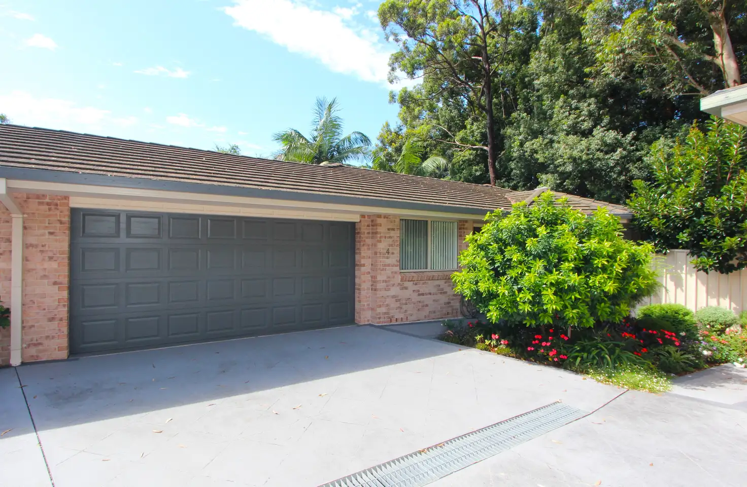 Main view of Homely villa listing, 4/33 Lord Street, Laurieton NSW 2443