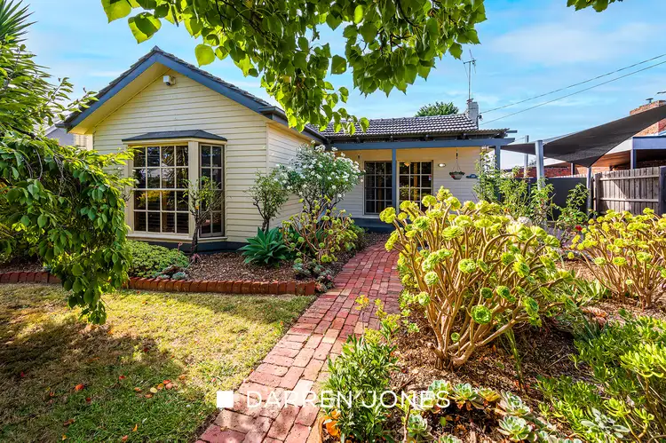 22 Doris Street, Greensborough VIC 3088