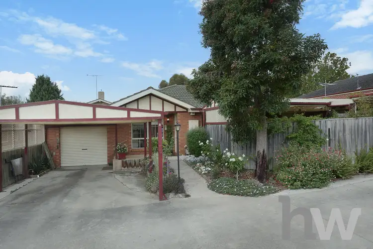 2/4 Burdekin Road