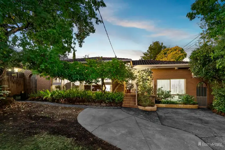 29 Roger Street, Doncaster East VIC 3109