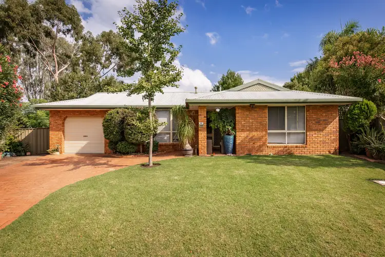 909 Fairview Drive, North Albury NSW 2640