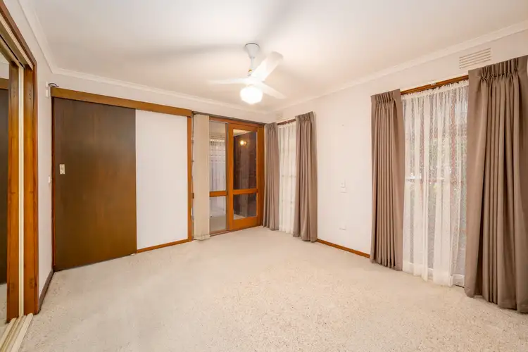 Sixth view of Homely house listing, 4 Bonney Court, Shepparton VIC 3630