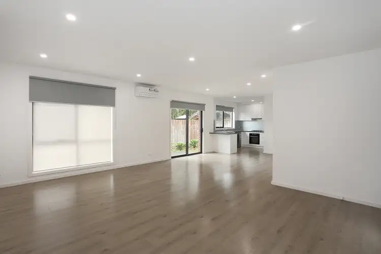 18 Monahans Road