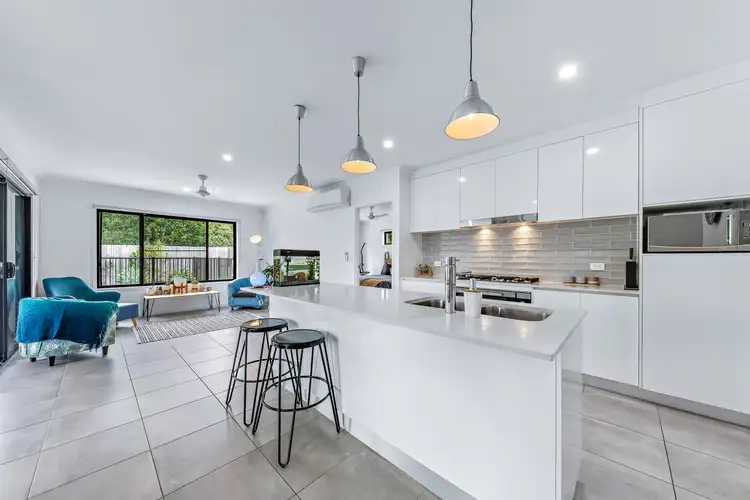 13 Trader Crescent, Cannonvale QLD 4802
