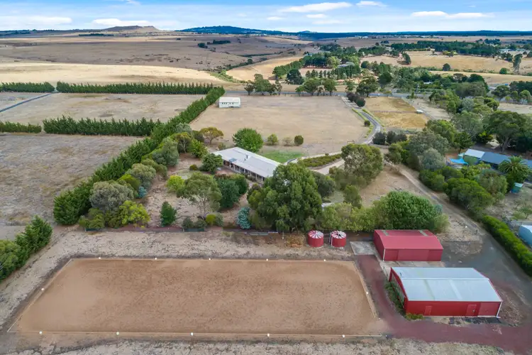 1240 Riddell Road, Sunbury VIC 3429