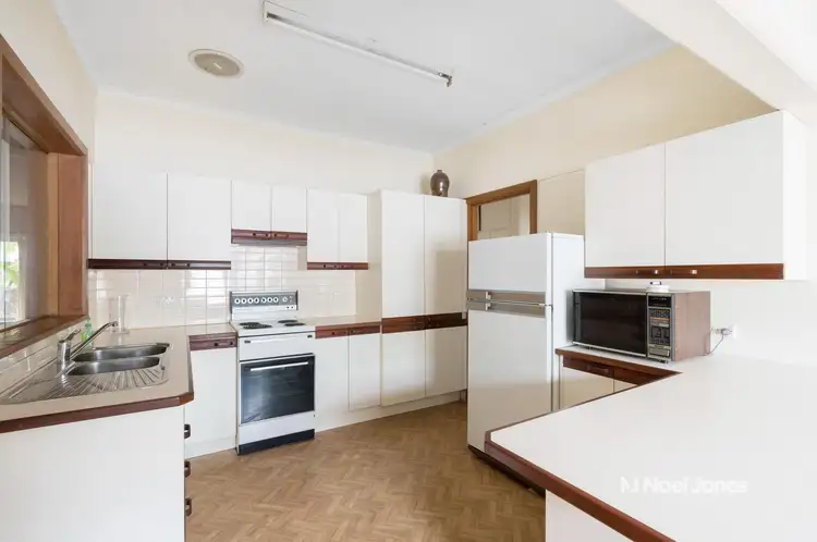 Fourth view of Homely house listing, 3 Dwyer Street, Blackburn VIC 3130