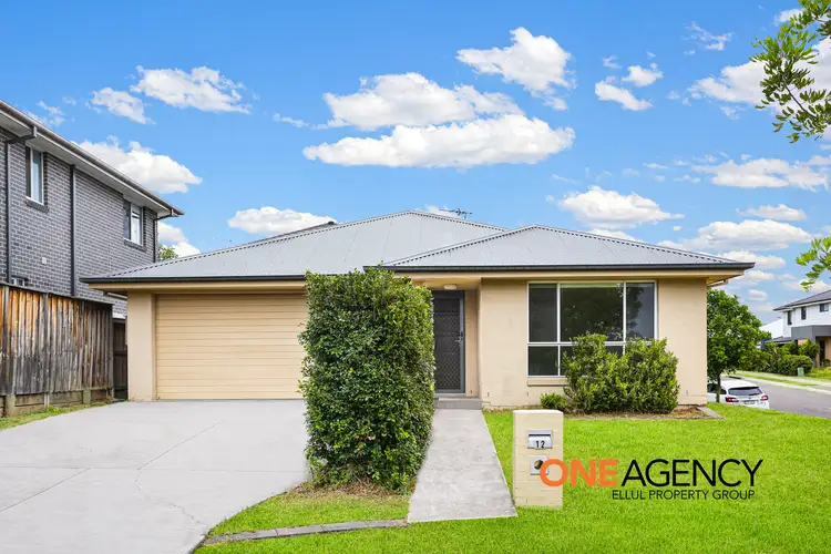 12 Burton Avenue, Bardia NSW 2565