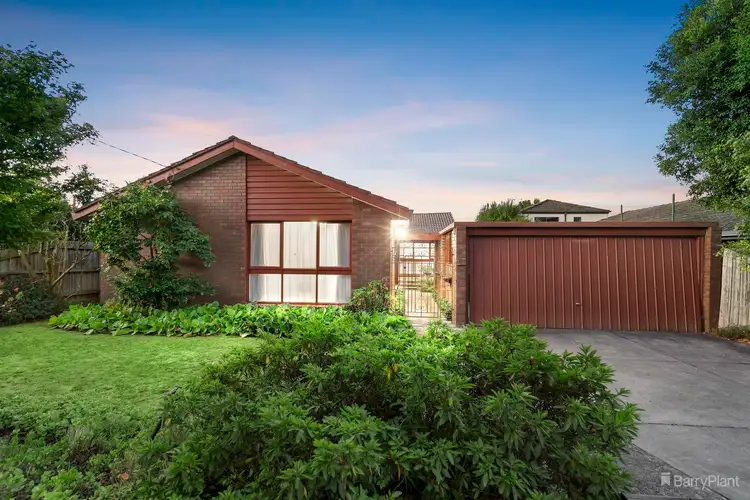 41 Sharon Street, Doncaster VIC 3108