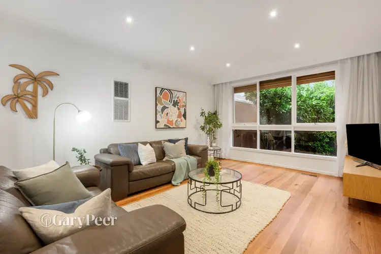 Fifth view of Homely unit listing, 215B Kambrook Road, Caulfield VIC 3162