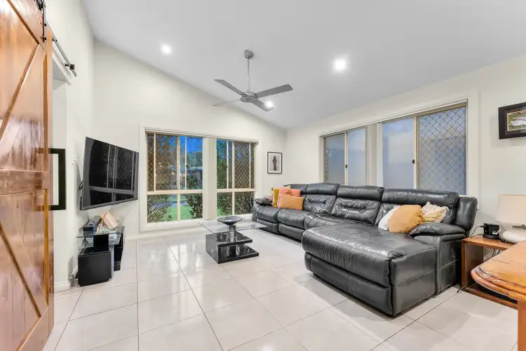 Sixth view of Homely house listing, 17 Voltaire Crescent, Petrie QLD 4502