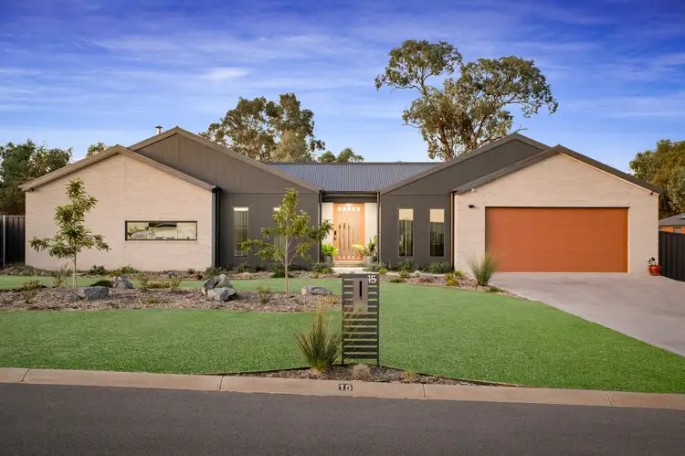 15 Whitehall Avenue, Springdale Heights NSW 2641