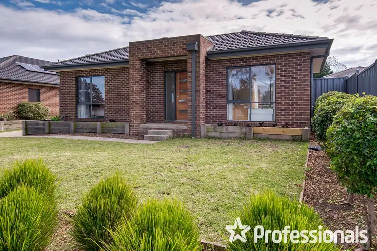1/8 Meagher Road, Ferntree Gully VIC 3156