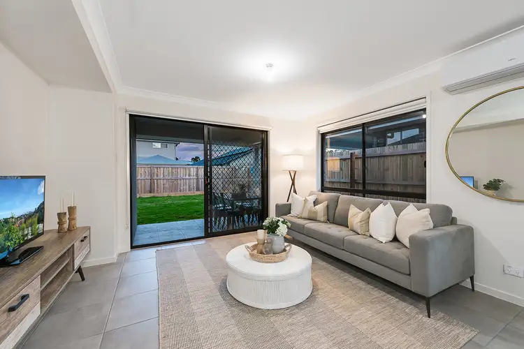 19 Hillside Street, Narangba QLD 4504