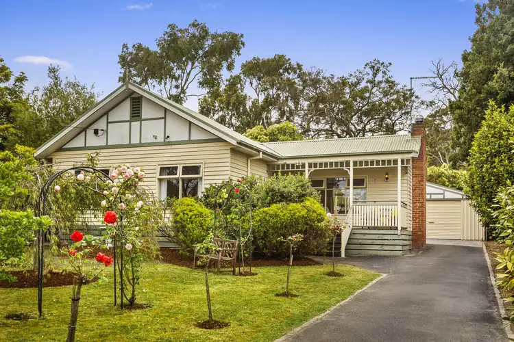 Main view of Homely house listing, 8 Richards Avenue, Croydon VIC 3136