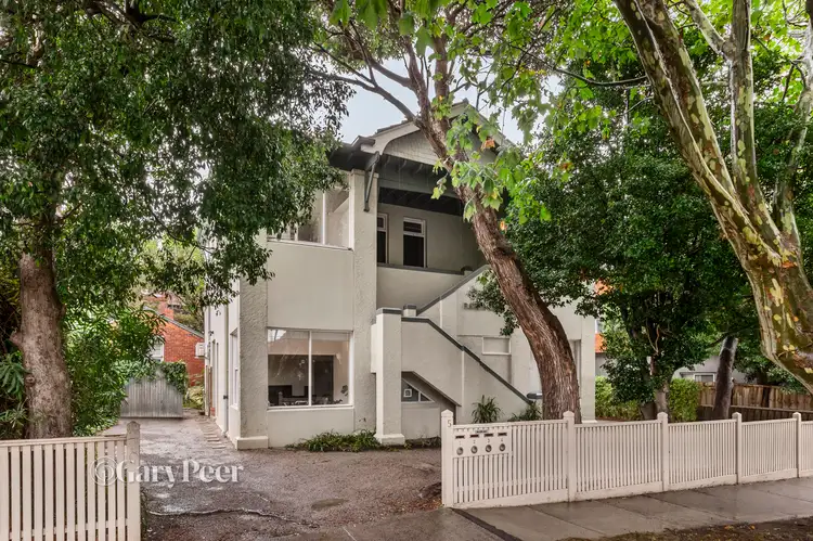1-4/5 Charnwood Road, St Kilda VIC 3182