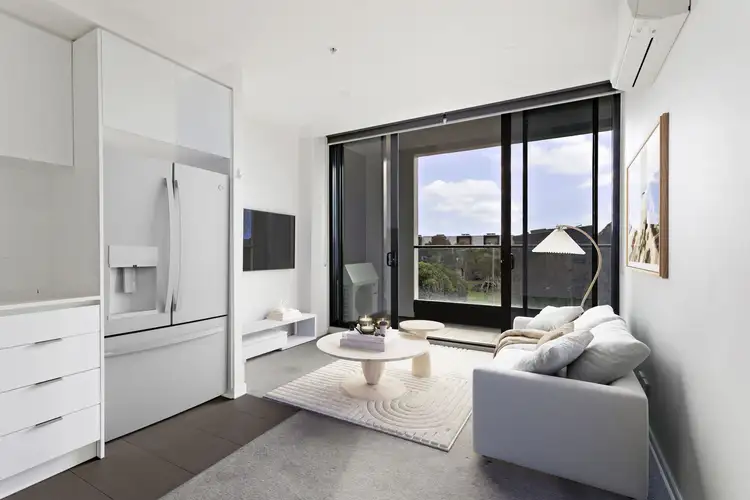 212/9 Hewitt Avenue, Footscray VIC 3011