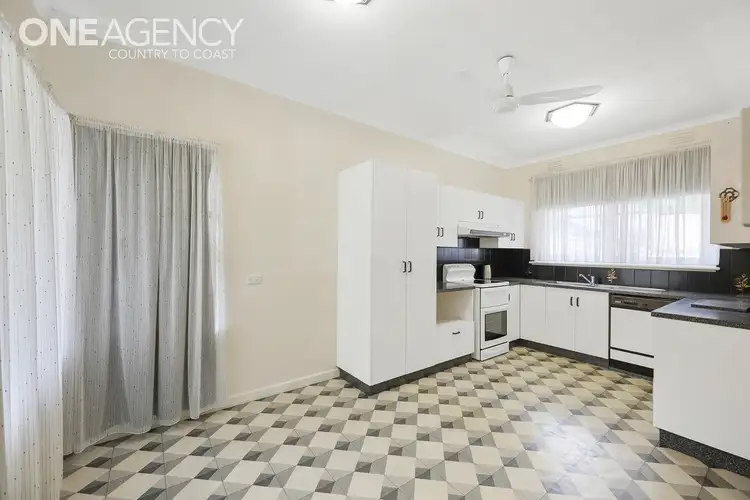 Sixth view of Homely house listing, 12 Wylie Avenue, Warragul VIC 3820