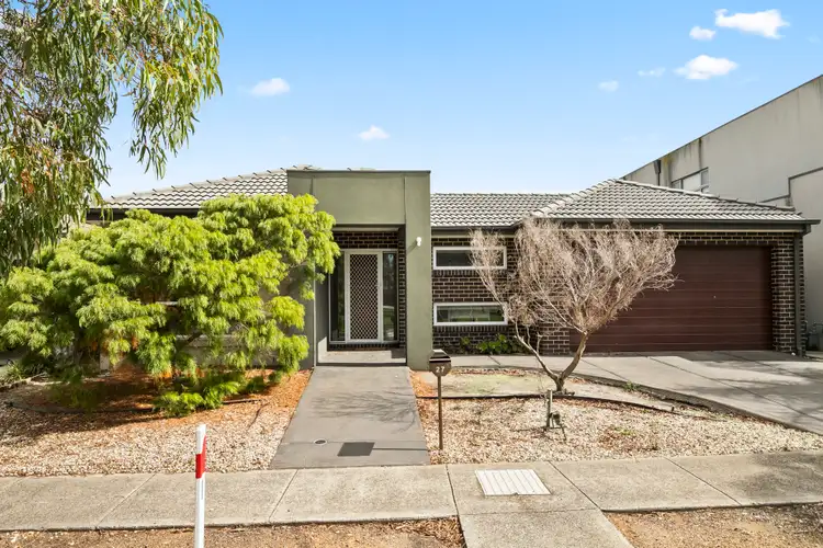 27 Millpond Drive, Point Cook VIC 3030
