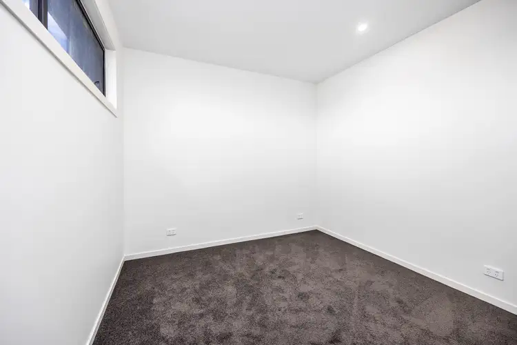 Sixth view of Homely townhouse listing, 2/452 Station Street, Bonbeach VIC 3196