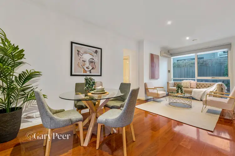 Third view of Homely villa listing, 2/48 Neerim Road, Caulfield VIC 3162