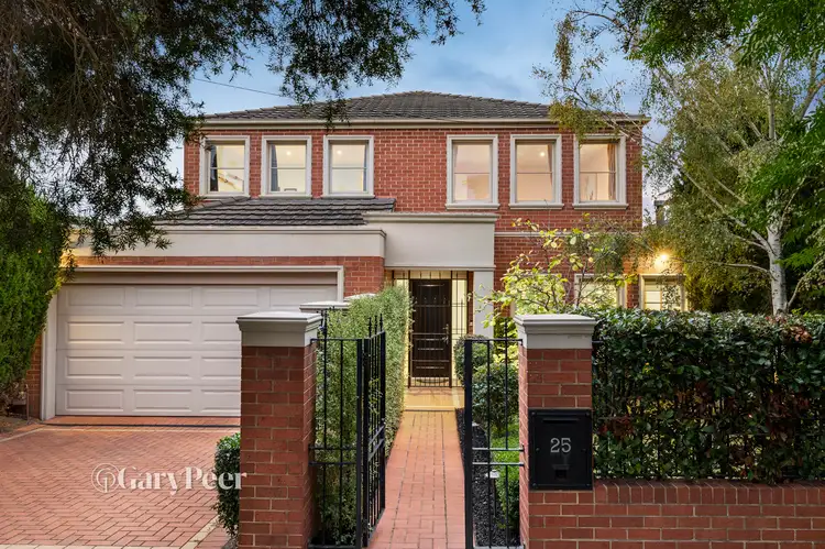 25 Narrawong Road, Caulfield South VIC 3162