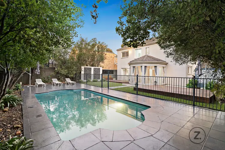 29 Lakeside Drive, Point Cook VIC 3030
