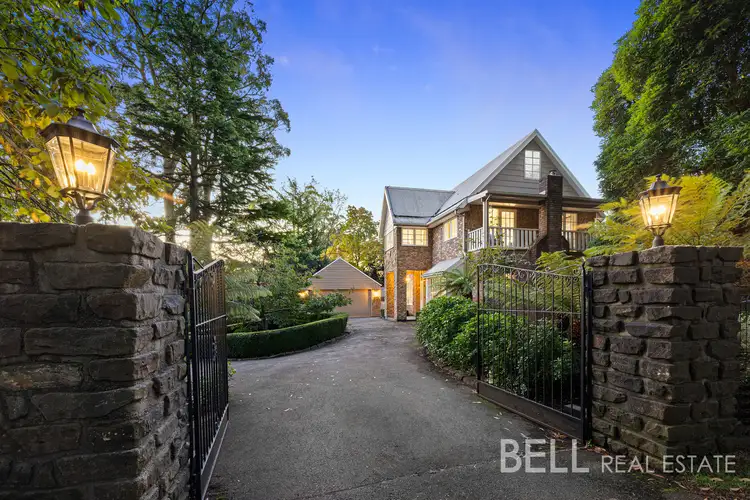16 Clarkmont Road, Sassafras VIC 3787