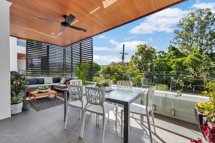 4/31 Lambert Road, Indooroopilly QLD 4068