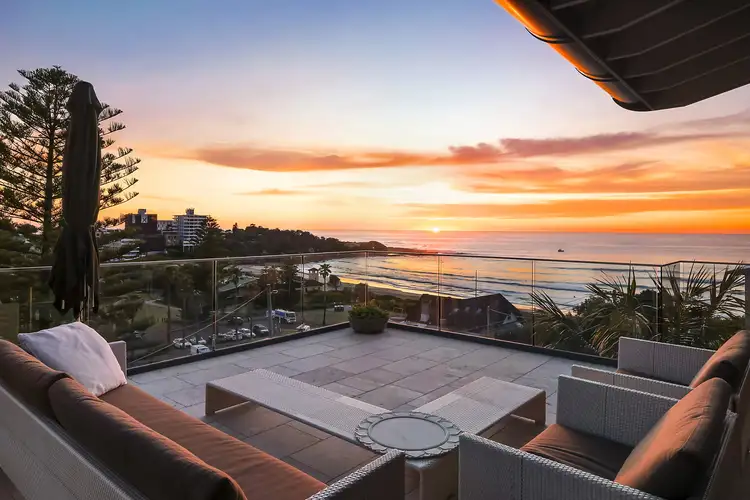 63 Undercliff Road, Freshwater NSW 2096