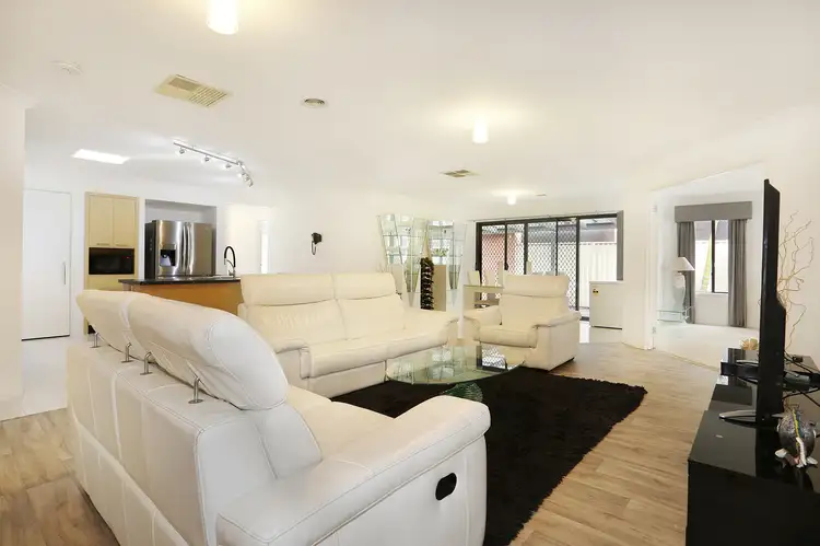 Second view of Homely house listing, 5 Butterfield Place, Cranbourne East VIC 3977