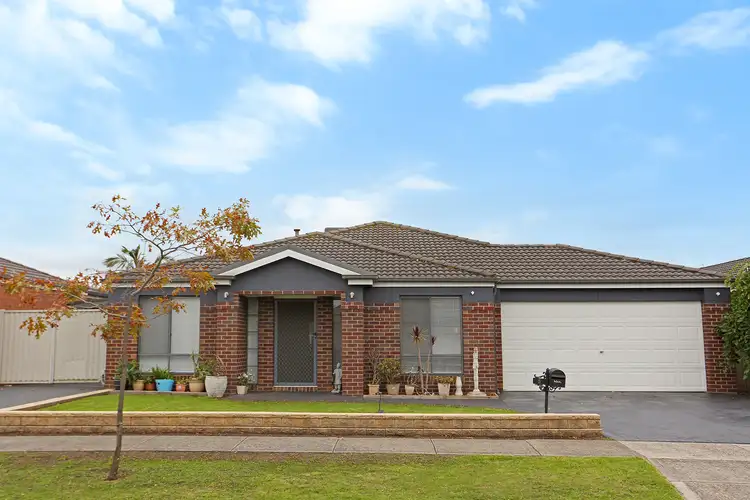 Third view of Homely house listing, 5 Butterfield Place, Cranbourne East VIC 3977