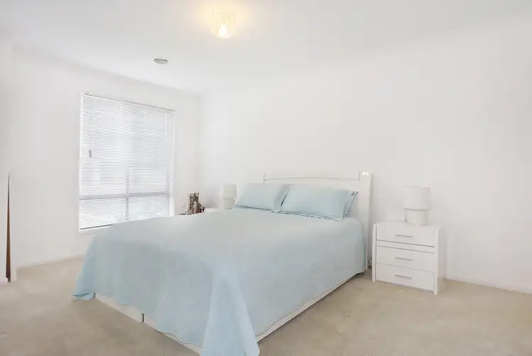 Fifth view of Homely house listing, 5 Butterfield Place, Cranbourne East VIC 3977