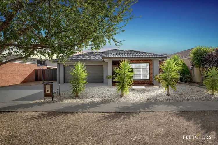 17 Trentwood Avenue, Melton West VIC 3337