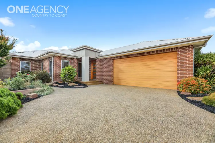 Main view of Homely house listing, 11 Tenterfield Avenue, Warragul VIC 3820