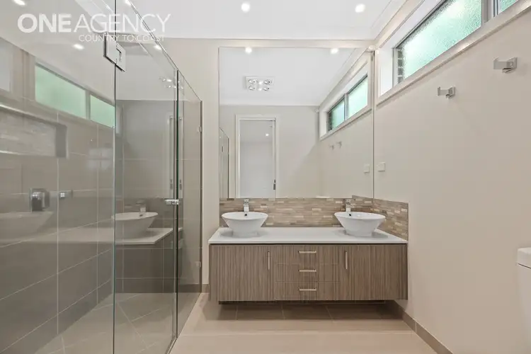 Fifth view of Homely house listing, 11 Tenterfield Avenue, Warragul VIC 3820