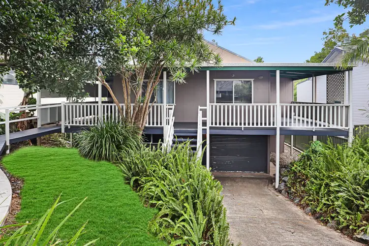 100 Diamond Head Drive, Sandy Beach NSW 2456