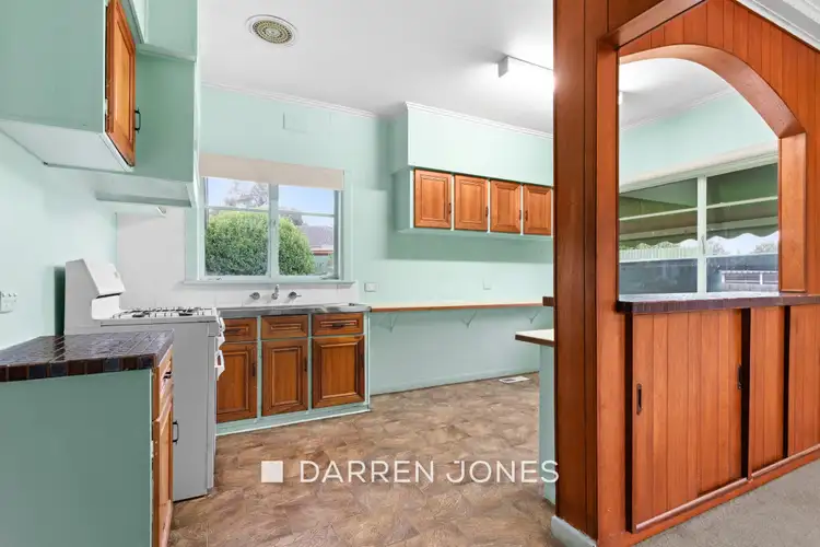 Sixth view of Homely house listing, 6 Daours Court, Watsonia VIC 3087