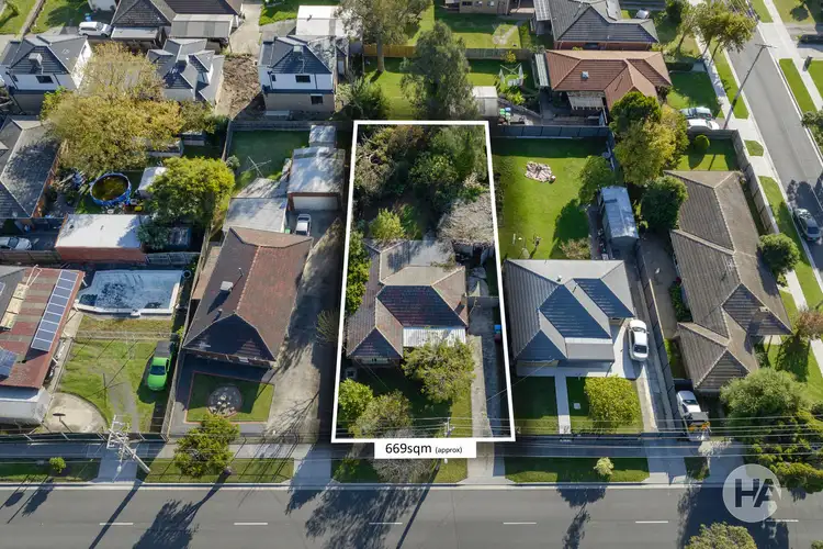 Sixth view of Homely house listing, 3 Mclaren Avenue, Cranbourne VIC 3977